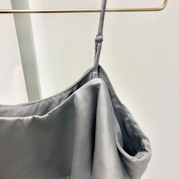 🔵ELAINE Silver Satin Ruffled Cold Shoulder Top - Picture 7 of 8